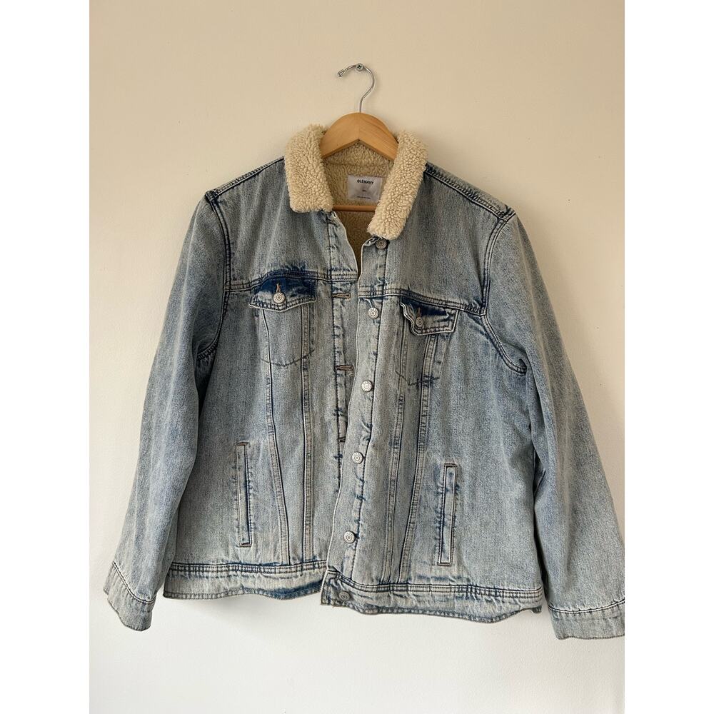 Old Navy Light Wash Denim Jean Jacket with Cream Sherpa Collar